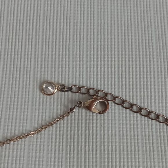 Mini Heart Shaped Engraved G Initial Pendant Gold Toned Lightweight Necklace - Picture 9 of 9